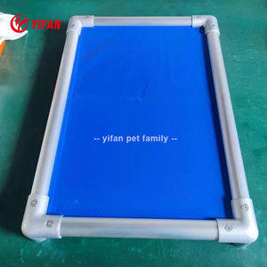 Wasbare, ademende, gestreepte luxe moderne honden slaapmat voor binnen en buiten, met PVC & nylon stof, op maat te maken en te verwijderen. - Product Image 5