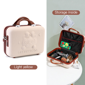 Borse da viaggio per il trucco personalizzabili bellissimo orso con gli addominali per la vendita calda <span class=keywords><strong>della</strong></span> ragazza 14 pollici di plastica alla moda borsa scatola di immagazzinaggio a strisce - Product Image 6