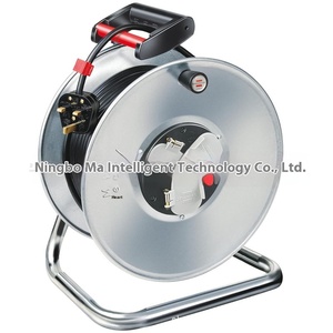 Tùy chỉnh Cáp di động Reel cho thiết bị công nghiệp tiêu chuẩn người Anh 13A cắm 25m mở rộng dây Reel cầu chì NEMA nữ loại cuối - Product Image 2
