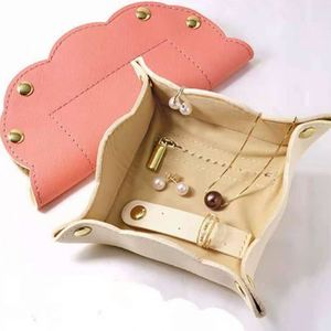 Wholesale PU Leather Square Storage <b>Basket</b> for Daily Use Desktop Organizer <b>Table</b> Accessories Cosmetics Jewelry Storage Tray - Product Image 1