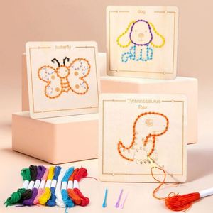 Jouet en bois à enfiler pour les activités de voyage - Cadeaux de fête - Jeu d'enfilage d'animaux - Âges 4-6 ans - Product Image 3