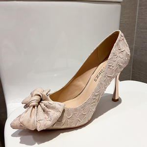 Moda coreana a punta bocca bassa <span class=keywords><strong>tacco</strong></span> alto farfalla netto rosso sexy <span class=keywords><strong>tacco</strong></span> sottile banchetto <span class=keywords><strong>scarpe</strong></span> singole donne - Product Image 2