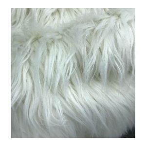 Tissu 150cm de large, nouvelle collection, fausse fourrure bouclée blanche - Product Image 1