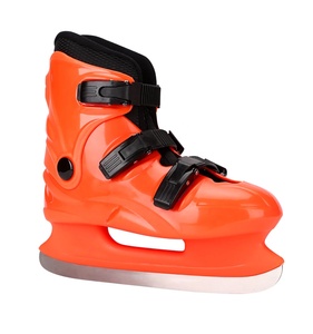 La única fuente de patines profesionales de hockey sobre hielo para alquiler y entrenamiento de pistas - Product Image 1