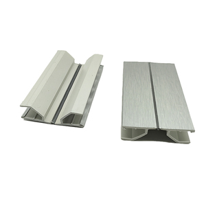 Nouveau panneau de plinthe en aluminium blanc anodisé innovant avec système intégré pour les murs en plaques de plâtre - Product Image 6