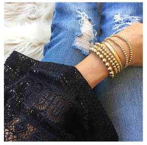 Bracelet en acier inoxydable argenté et doré pour femmes, personnalisable, extensible, cordon élastique, petit bracelet en perles dorées simples de 4 mm, vente <span class=keywords><strong>chaude</strong></span> - Product Image 3