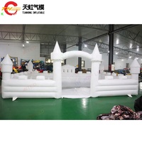Château gonflable de mariage blanc avec piscine à balles 6x4m/7x5m et balles en mousse à vendre
