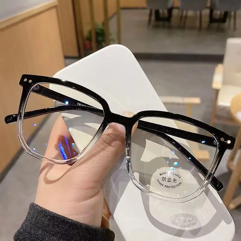 2024 Transparente Schachtel myopisches Men Women Square Frame große runde Oberfläche optische Brillen Anti-Bestrahlung und Blaulicht Brillen-Rahmen