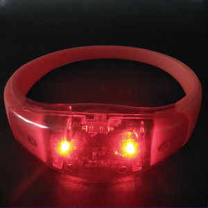 Braccialetto in Silicone a LED con Logo personalizzato, braccialetto luminoso multicolore attivato dal suono, banda luminosa promozionale per eventi e concerti - Product Image 2