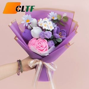 2025 nuevo ramo de flores artificiales hecho a mano ganchillo tulipán ganchillo lirio tejido Rosa flor Día de San Valentín regalos de Navidad - Product Image 1