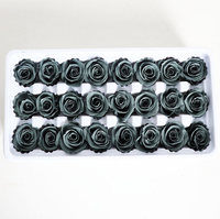 Fleurs conservées en gros d'usine Tête de rose éternelle dans une boîte-cadeau