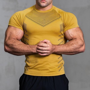 HONFIT Nuova Collezione <span class=keywords><strong>T</strong></span>-<span class=keywords><strong>shirt</strong></span> da <span class=keywords><strong>Uomo</strong></span> Traspirante ad Asciugatura Rapida in Spandex e Poliestere Aderente Casual Sportiva - Product Image 4