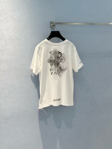 Camiseta Unisex Blanca 100% Algodón 240g con Estampado Gótico de Cruz y Letras, Diseño en Blanco, Estilo Vintage Streetwear, Dropshipping - Product Image 3