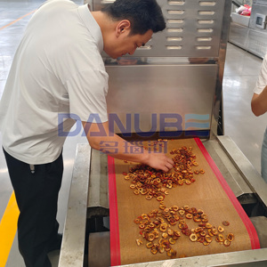High Effective Hawthorn Slices Microwave <b>Drying</b> Machine Hawthorn Slices Dehydrator <b>Equipment</b> - Product Image 1