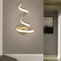Nouveau Design Applique Murale Créative Moderne pour Décoration Intérieure Vente en Gros Usine Lampe Murale LED Dimmable