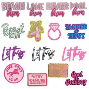Parche termoadhesivo bordado de color rosa con diseño de Beach Bum, Ballet Shoes, Diamond pink pony y Club, para decoración de sombreros y sudaderas con capucha - Product Image 1