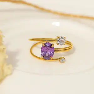 Woying Waterproof Elegant Vintage Personalized 18K Gold Plated Titanium Steel Big Purple Clear Zircon Gemstone Star Rings