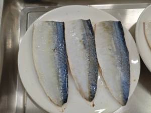 X1276 Pacific Cavala Peixe Scomber Japonicus Tamanho Grande Fabricante Peixe <span class=keywords><strong>Saba</strong></span> 15-20pcs Frozen Pacific Cavala 500-700g - Product Image 4