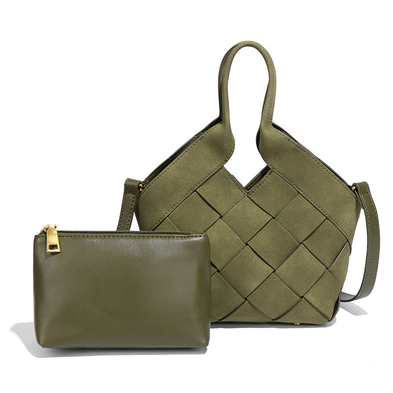 Y2092 # สีเขียวมะกอก