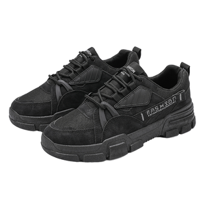 Chaussures décontractées pour hommes en cuir blanc style rétro tendance, faible MOQ, doublure en maille respirante, semelle intérieure en PU souple, design de bout élégant - Product Image 5