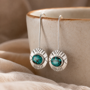 Orecchini Pendenti Vintage Blu-Verde con Rilievo, Gioielli Minimalisti alla Moda per Donne - Product Image 6