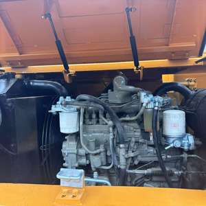 حفار SANY 75C للبيع. الآلية بحالة جيدة وعملت 1800 ساعة فقط. السعر ممتاز. SANY 75C - Product Image 6