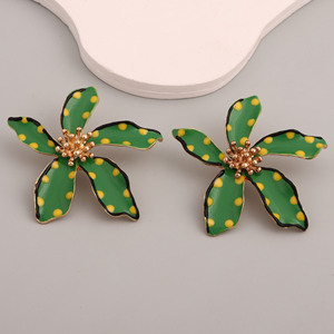 Anting Bunga Trendy dan Ekstravagan, Anting Polka Dot Berwarna-warni dari Paduan Logam, Perhiasan Fashion Terlaris untuk Wanita - Product Image 4