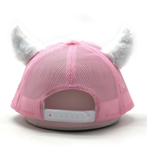 Nuovi cappelli da camionista in velluto sfocato da due tonnellate di Design aggiunto Hron con Logo ricamato - Product Image 5