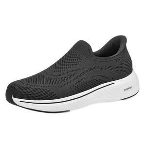 Nuove Scarpe Estive da Uomo Traspiranti Slip-On in Mesh Leggere Antiscivolo con Suola Morbida e Comfort Elevato per Corsa e Tempo Libero - Product Image 6