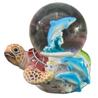 Usine personnalisée résine été plage boule à neige tortue de mer coquillage dauphins boule d'eau pour la Floride Miami touristique Souvenir boule de neige