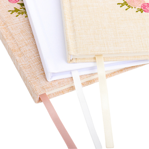 Livre d'or de mariage personnalisé à motifs floraux, album à couverture rigide avec <span class=keywords><strong>pages</strong></span> vierges - Product Image 2