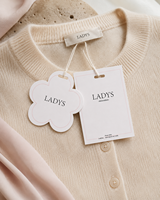 Étiquettes suspendues personnalisées pour vêtements, extensions capillaires, étiquettes de prix, étiquettes de luxe en papier avec logo pour perruques, jeans, vêtements