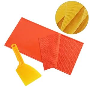 แม่พิมพ์ซิลิโคนสำหรับทำแผ่นรังผึ้งสำหรับการเลี้ยงผึ้ง - Product Image 1