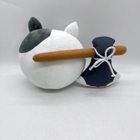 HY7 doux dessin animé rond bataille chat jouet avec peluche marron poignée hache accessoire cadeaux d'anniversaire gris chat peluche Animal
