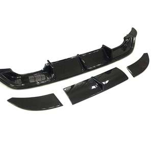 Labio difusor de parachoques trasero de fibra de carbono para Volkswagen VW <span class=keywords><strong>GOLF</strong></span> 7 VII MK7 <span class=keywords><strong>R</strong></span> 2014 - <span class=keywords><strong>2017</strong></span> - Product Image 1