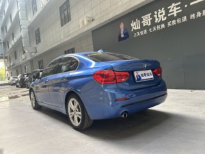 <span class=keywords><strong>BMW</strong></span> Série 1 d'occasion <span class=keywords><strong>2018</strong></span> LCI <span class=keywords><strong>118i</strong></span> Design Edition 1.5T 136HP 6AT Berline compacte Euro V - Product Image 6