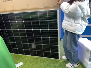 แผงเซลล์แสงอาทิตย์ชนิด monocrystalline ชนิด N 300W/550W ดีไซน์กึ่งตัดประสิทธิภาพ23.2% แผงโซลาร์เซลล์ที่ใช้ในครัวเรือน - Product Image 2