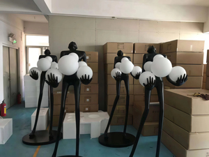 مصباح أرضي LED عصري من JYLIGHTING بتصميم نحتي من الراتنج للفنادق وغرف المعيشة بطراز شمال أوروبي، إضاءة ديكور فنية - Product Image 1