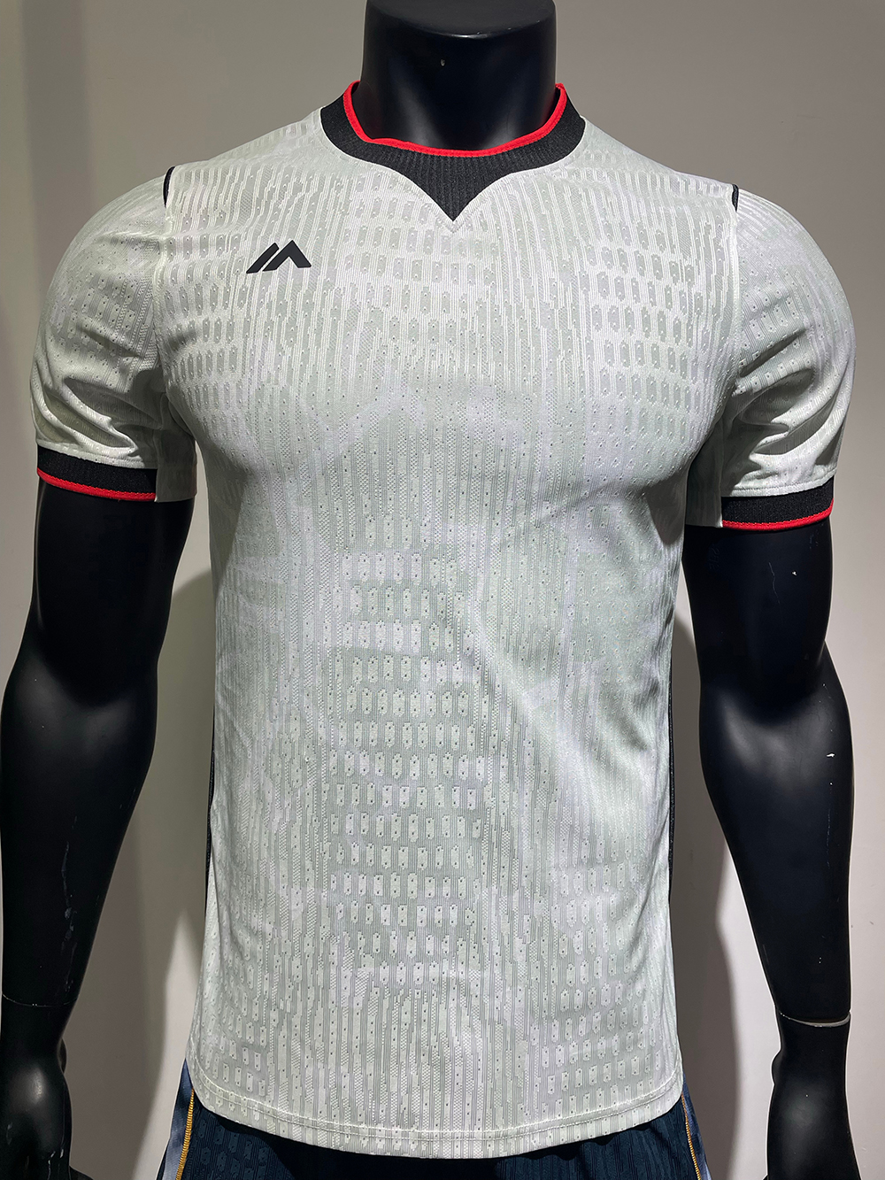 Maglia da calcio bianca traspirante