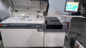 Étant utilisé analyseur de chimie automatique Beckman remis à neuf AU680 - Product Image 6