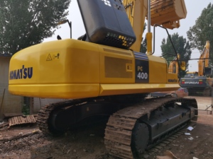 Excavadora Komatsu PC400 Usada de Alta Calidad, 40 Toneladas, Origen Japón, Motor de 246kW, Bajo Consumo de Combustible - Product Image 1