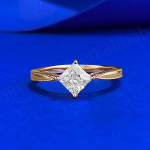 Anillo de Compromiso para Mujer con Diamante de Laboratorio de Corte Princesa de 5x5 mm, Plata S925, Chapado en Rodio, Moderno, para Aniversario - Product Image 1