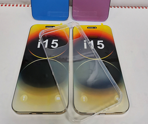 Nouveau produit 2024 I15 3,0 pouces 2G GSM Triple Sim 3 cartes SIM Téléphone portable à bas prix avec une puissante lampe torche LED 3 cartes SIM Téléphone portable - Product Image 3