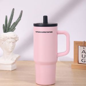 Gobelet isotherme de voyage pour voiture 24oz 720ml, tasse à double paroi avec couvercle et paille antidérapante pour les trajets routiers - Product Image 1