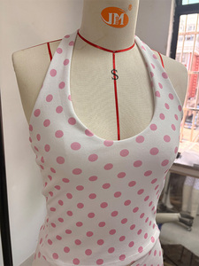 Completo Estivo 2026 Rosa a Pois Y2K da <span class=keywords><strong>Donna</strong></span>: Top Halter Senza Maniche, <span class=keywords><strong>Pantaloni</strong></span> Capri e Set <span class=keywords><strong>3</strong></span> Pezzi - Outfit Estivo Dolce con Logo Personalizzato, Piccoli Lotti OEM - Product Image 6