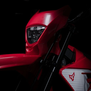 Arctic Leopard EXE 880 Motocicleta Eléctrica Deportiva de Carreras Todoterreno, Velocidad Máxima de 125 km/h, Motocross Eléctrica para Adultos - Product Image 5