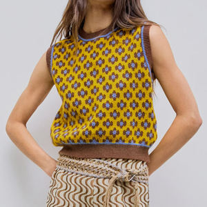 Gilet pull personnalisé pour femme, style vintage, sans manches, en tricot, pull sans manches pour femme - Product Image 3