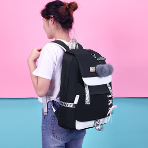Sac à dos pour ordinateur portable à grande capacité avec imprimé de dessin animé, résistant à l'eau, avec port de charge, style décontracté unisexe - Product Image 3