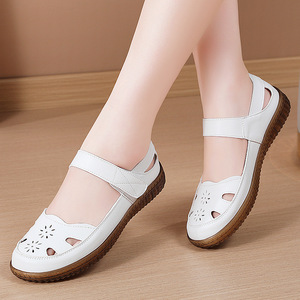 Large Size <strong>Closed</strong>-<strong>Toe</strong> <strong>Sandals</strong> for Women Summer Breathable Hollow Out Shoes Middle-Aged Mom Flat Shoes Soft Sole Non-Slip Shoes - Product Image 1