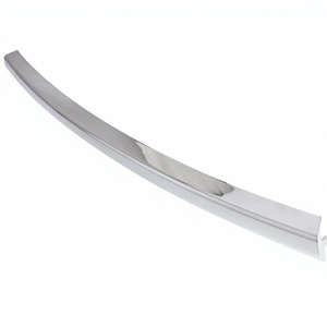 Moldura Central del Parachoques Delantero para <span class=keywords><strong>Jeep</strong></span> <span class=keywords><strong>Grand</strong></span> <span class=keywords><strong>Cherokee</strong></span> <span class=keywords><strong>Summit</strong></span> 2014, Pieza de Repuesto 68143106AB - Product Image 1